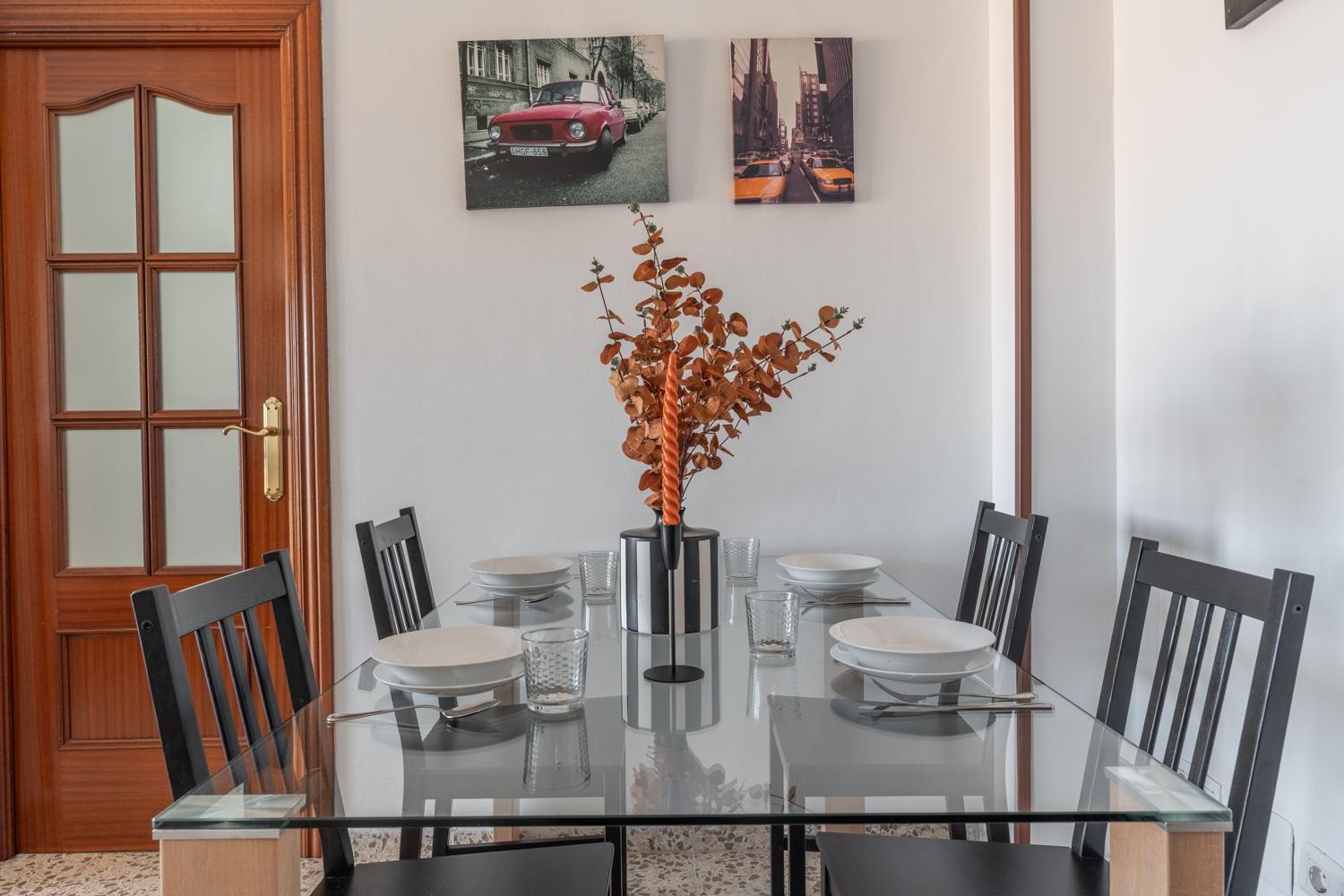 Tuguest Heroe Apartment มาลากา ภายนอก รูปภาพ